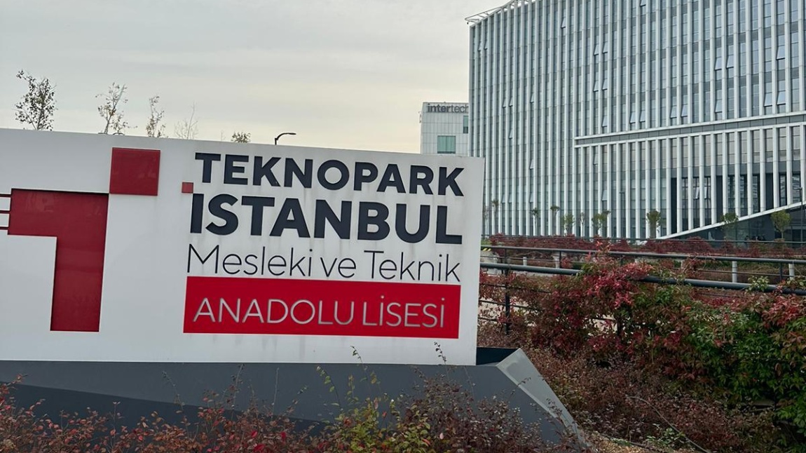 LİSE GEZİLERİ - 1 - TEKNOPARK İSTANBUL MESLEKİ VE TEKNİK ANADOLU LİSESİ